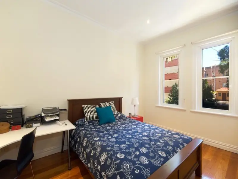 2 Oswald Street, Darling Point Sold by Bradfield Badgerfox - image 1