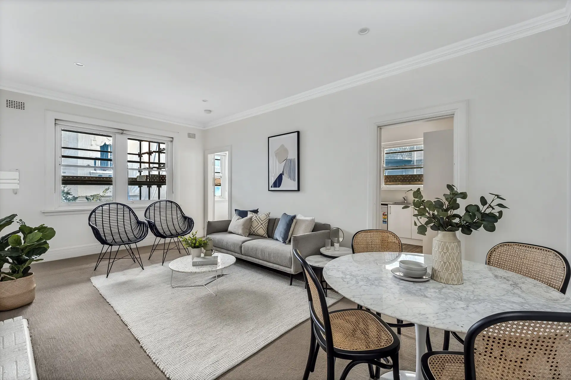 8/166 New South Head Road, Edgecliff Sold by Bradfield Badgerfox - image 1