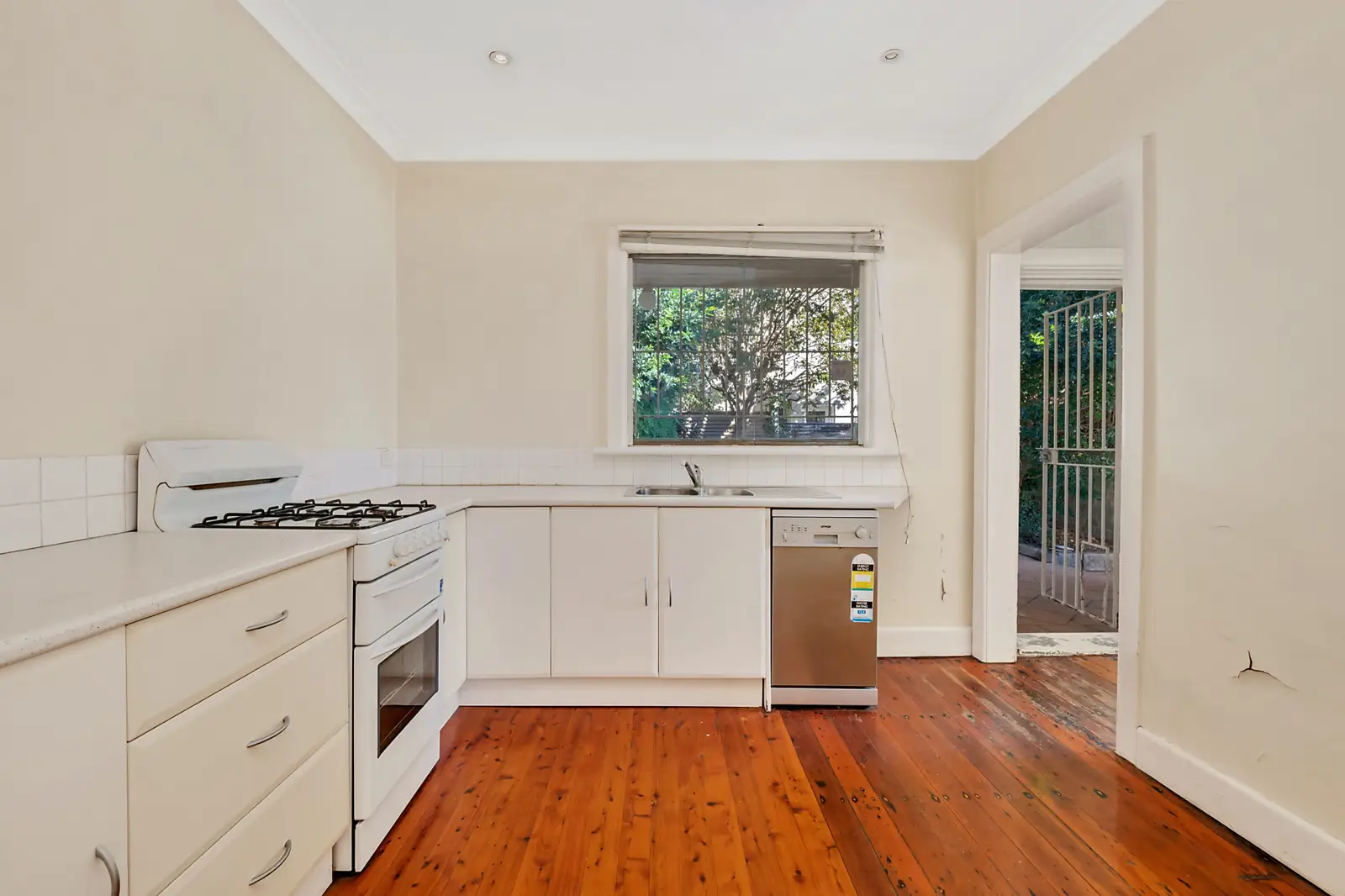 11 Edward Street, Woollahra Sold by Bradfield Badgerfox - image 1