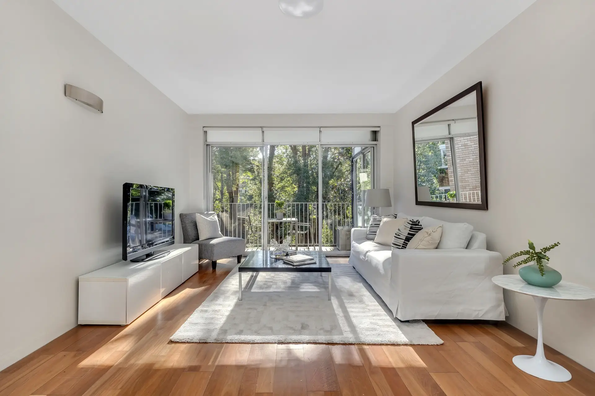 5/260 New South Head Road, Double Bay Sold by Bradfield Badgerfox - image 1