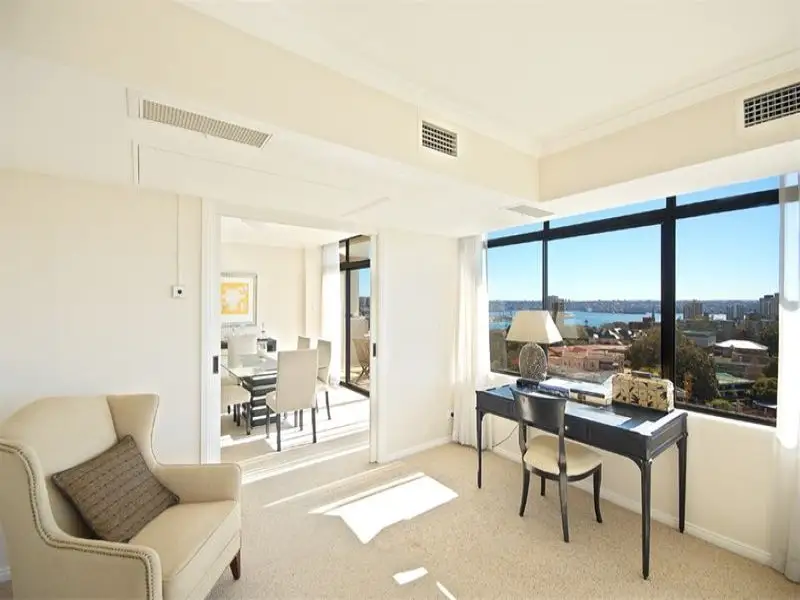 1802/180 Ocean Street, Edgecliff Sold by Bradfield Badgerfox - image 1