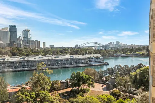 52/40-44 Victoria Street, Potts Point Sold by Bradfield Badgerfox