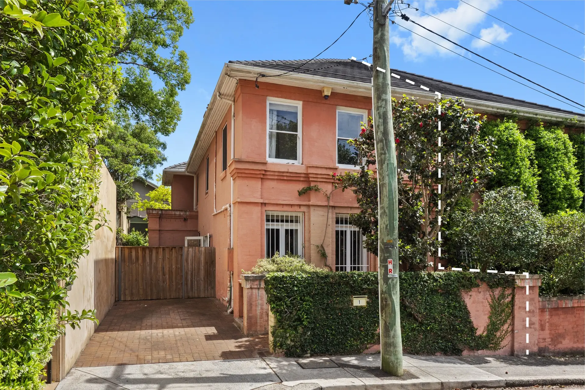 1 Tara Street, Woollahra Sold by Bradfield Badgerfox - image 1