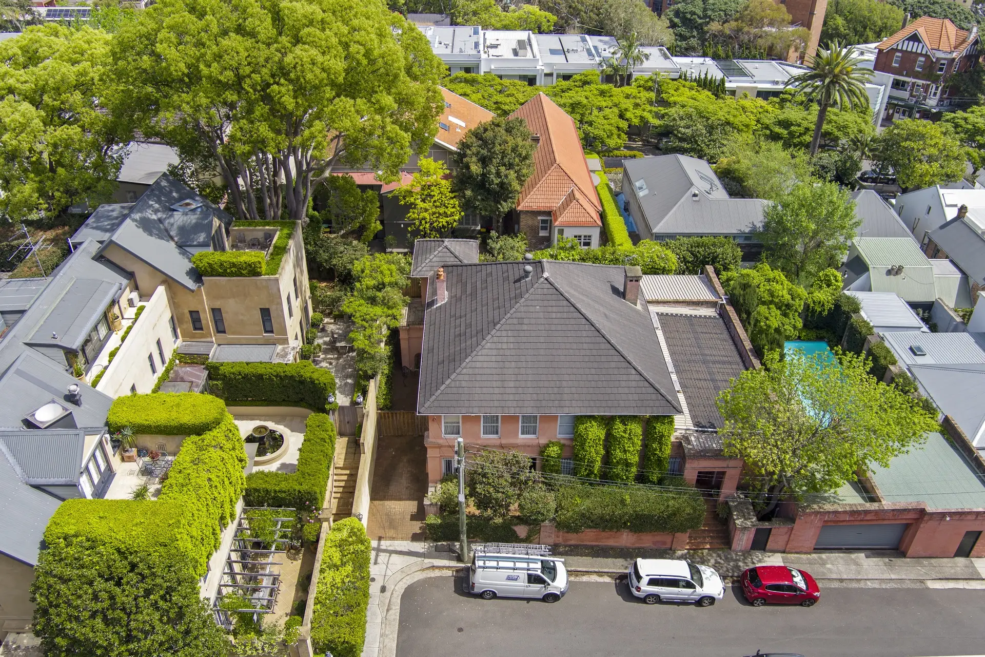 1 Tara Street, Woollahra Sold by Bradfield Badgerfox - image 1