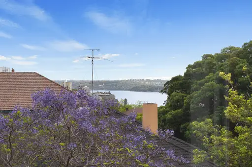 4/414 Edgecliff Road, Woollahra Sold by Bradfield Badgerfox