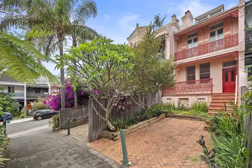 49 Underwood Street, Paddington Sold by Bradfield Badgerfox