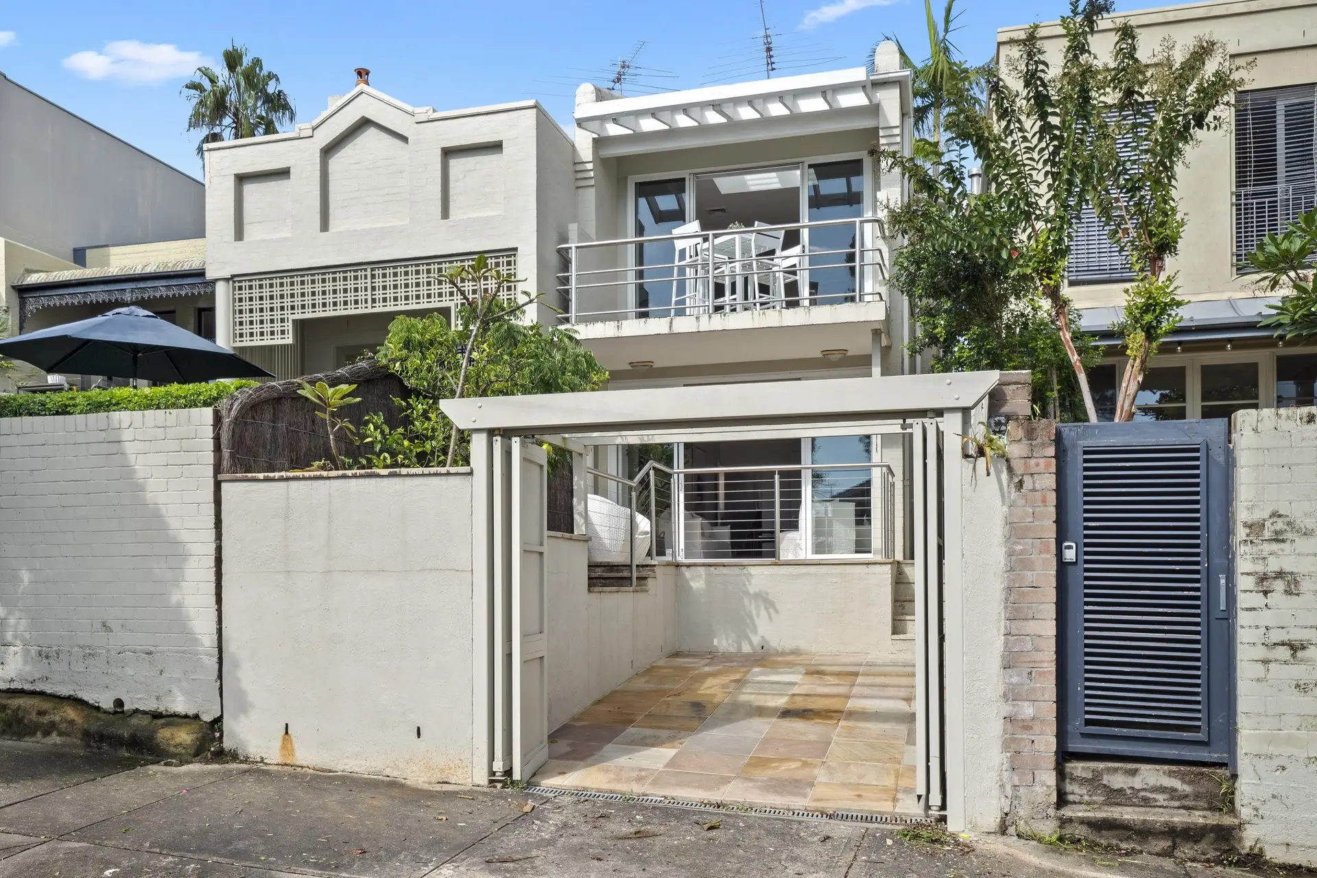 41 Fletcher Street, Woollahra Sold by Bradfield Badgerfox - image 1