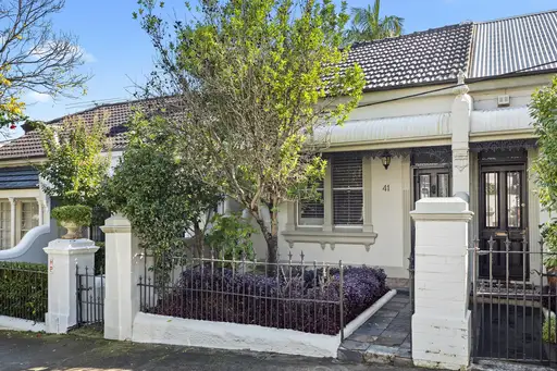 41 Fletcher Street, Woollahra Sold by Bradfield Badgerfox