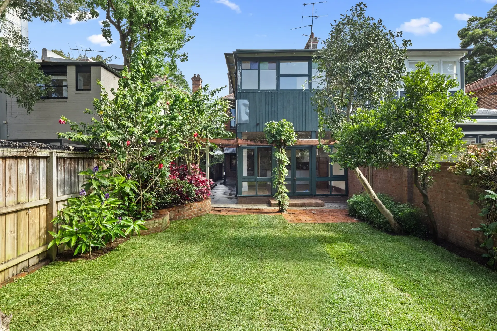 99 Cook Road, Centennial Park Sold by Bradfield Badgerfox - image 1