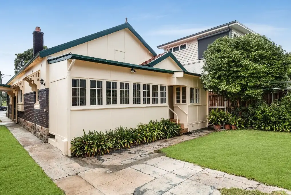 197 Darley Road, Randwick Sold by Bradfield Badgerfox - image 1