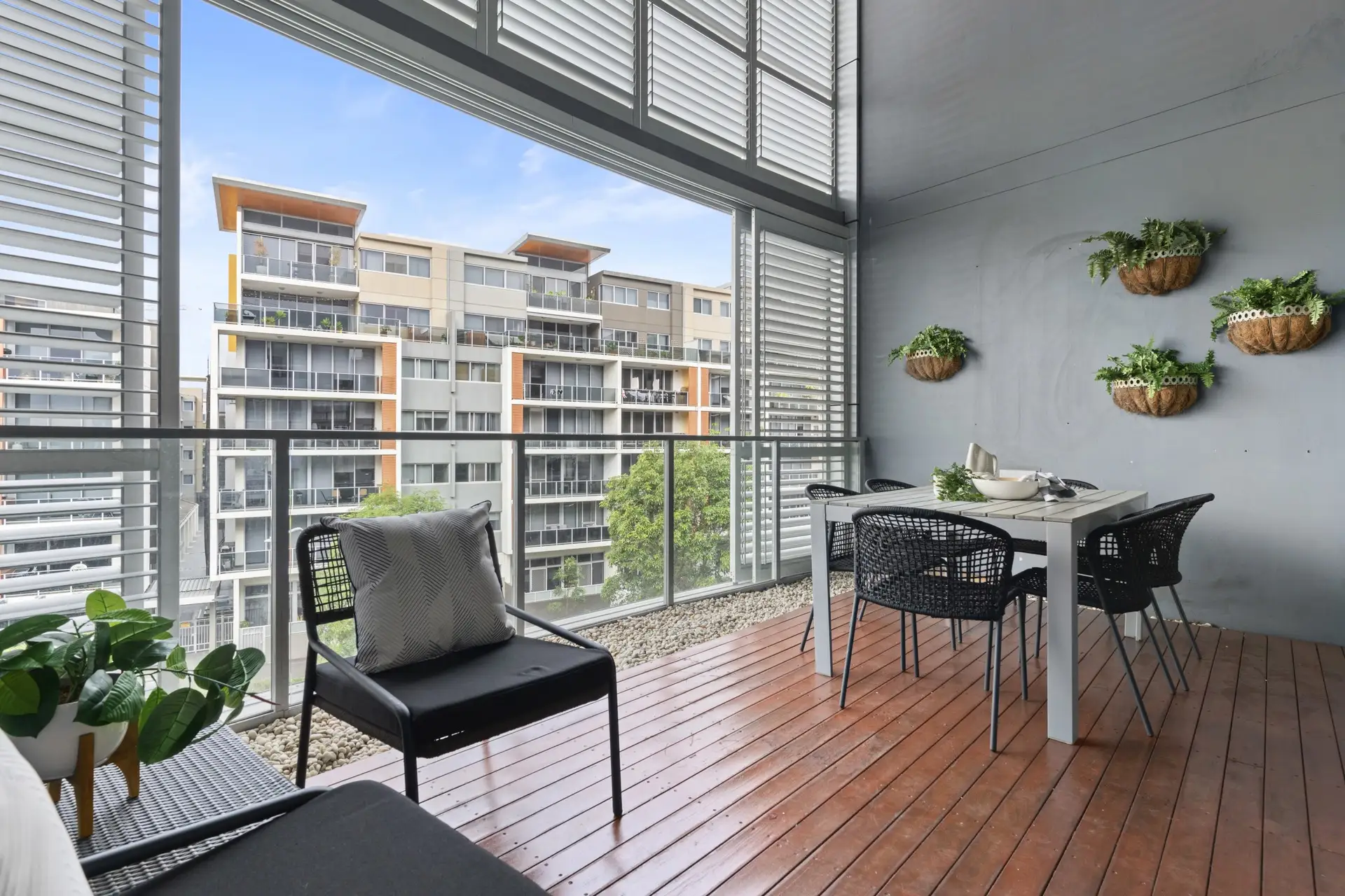 33/29-37 Epsom Road, Rosebery Sold by Bradfield Badgerfox - image 1