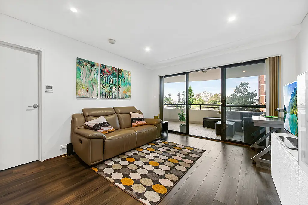 8/61a-65 Frenchmans Road, Randwick Sold by Bradfield Badgerfox - image 1