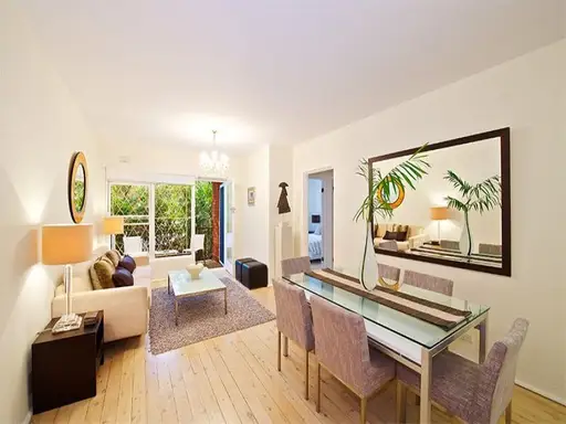 2/39 Newcastle Street, Rose Bay Sold by Bradfield Badgerfox