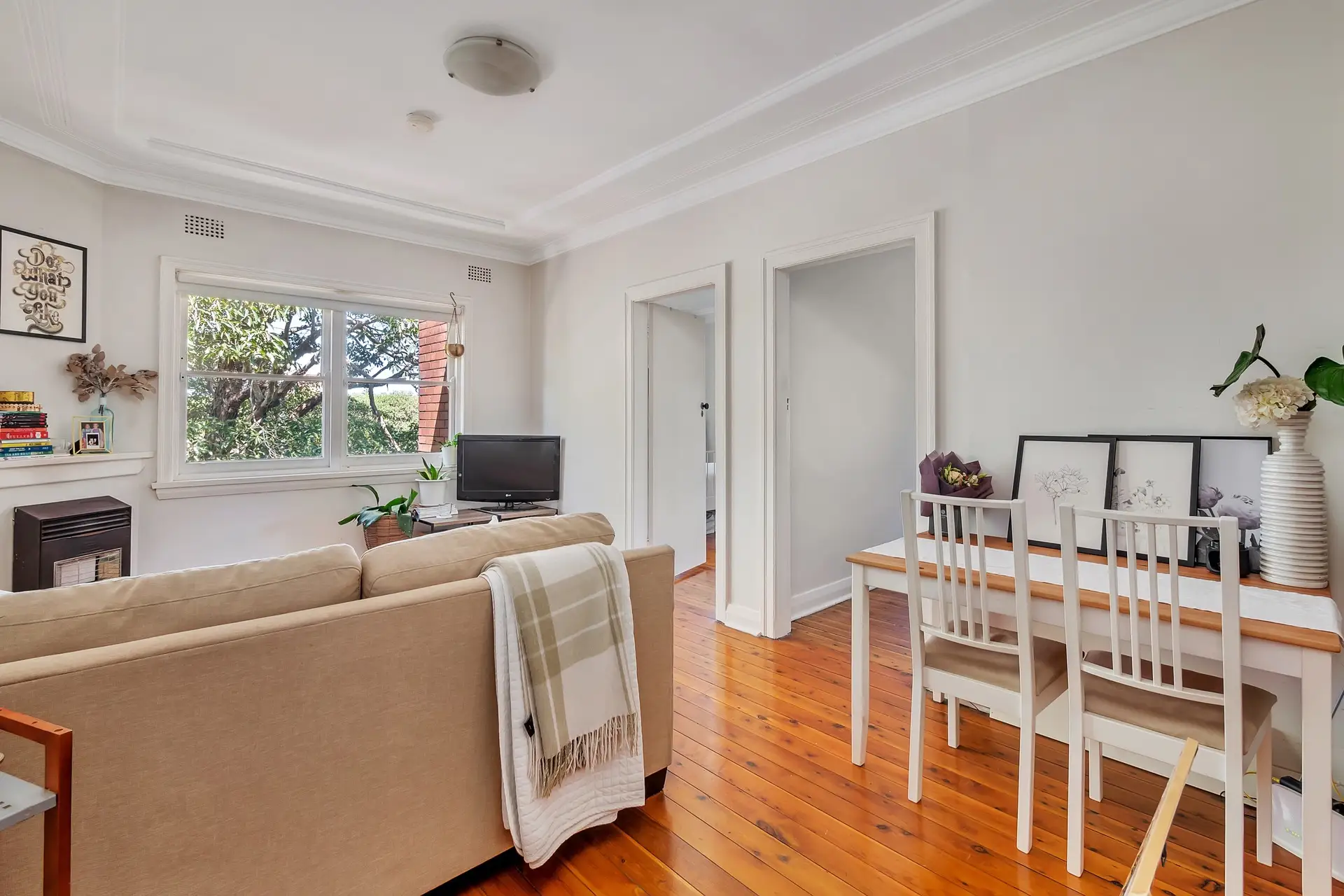 10/100 Wallis Street Street, Woollahra Sold by Bradfield Badgerfox - image 1