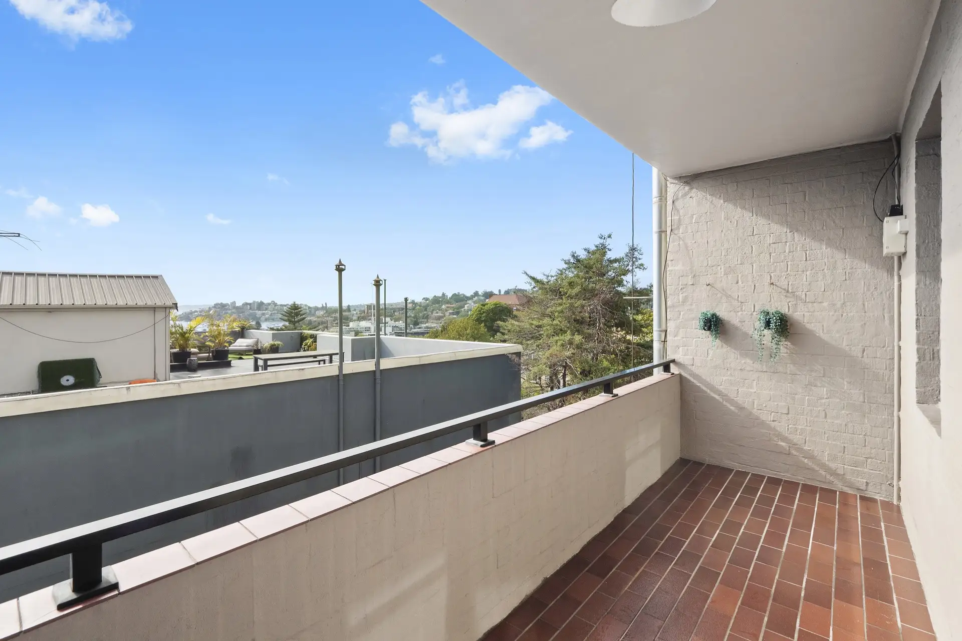5/222 New South Head Road, Edgecliff Sold by Bradfield Badgerfox - image 1