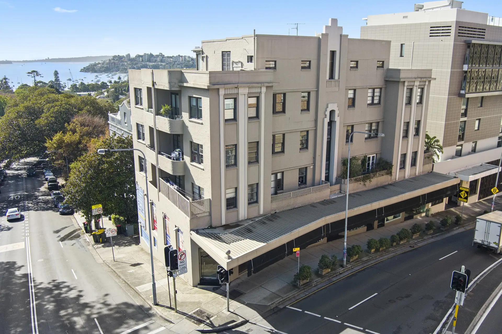 5/222 New South Head Road, Edgecliff Sold by Bradfield Badgerfox - image 1