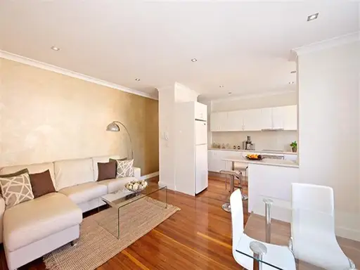 6/220-222 New South Head Road, Edgecliff Sold by Bradfield Badgerfox