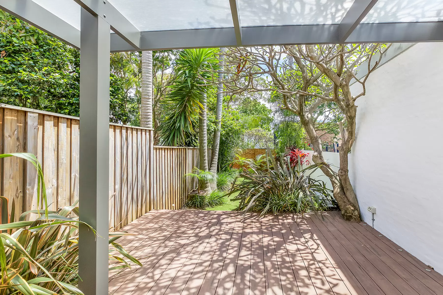 8 Queen Road, Paddington Leased by Bradfield Badgerfox - image 1