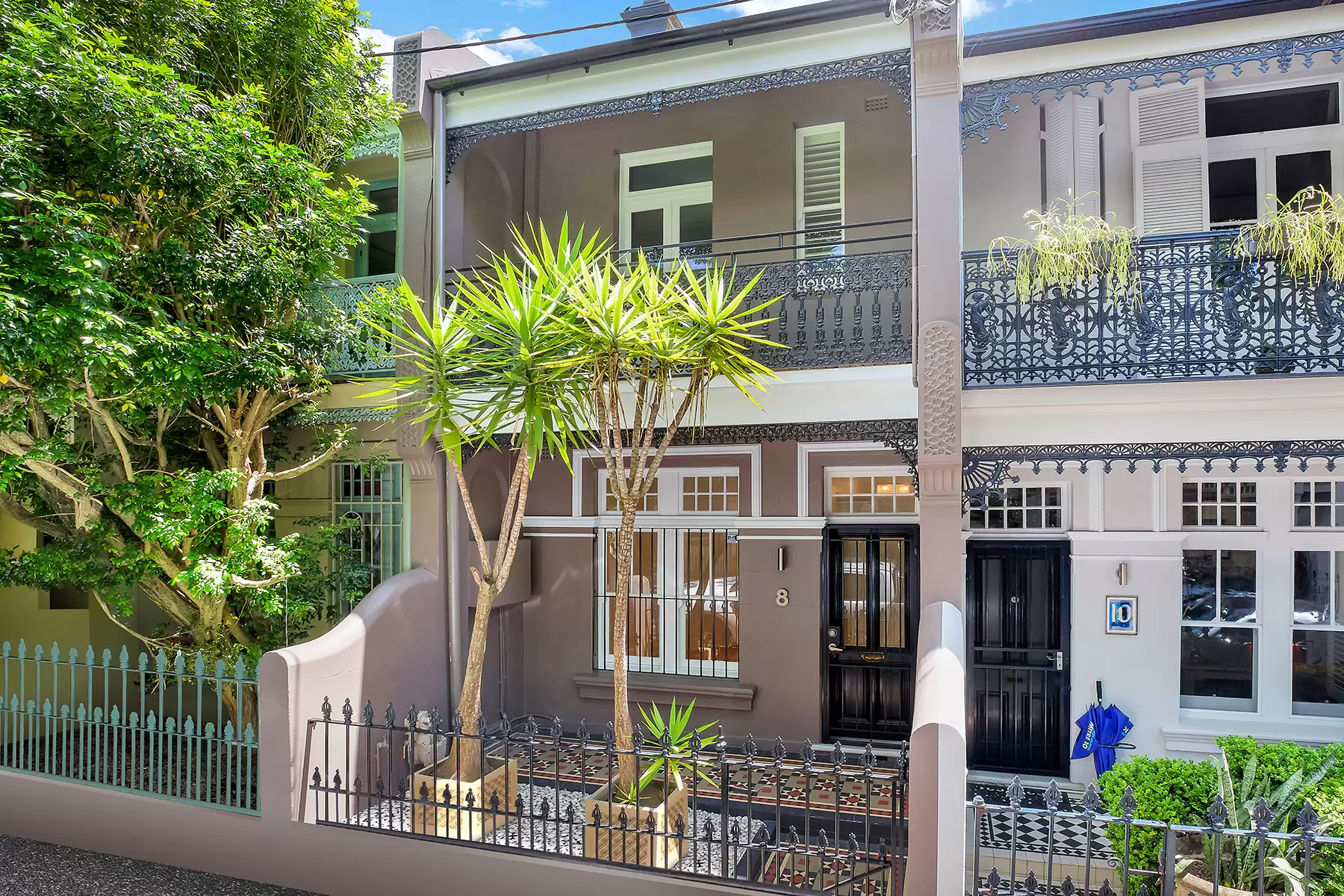 8 Queen Road, Paddington Leased by Bradfield Badgerfox - image 1
