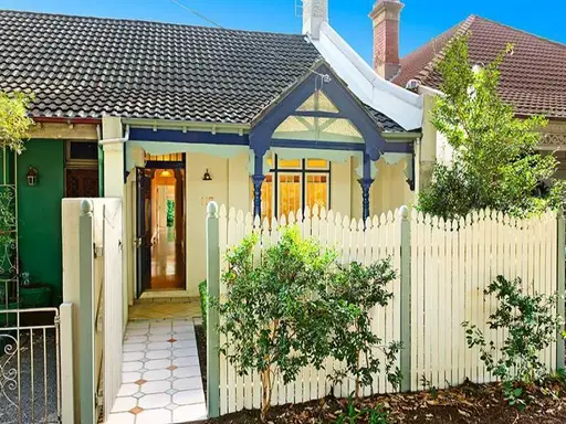 117 Newland Street, Queens Park Sold by Bradfield Badgerfox