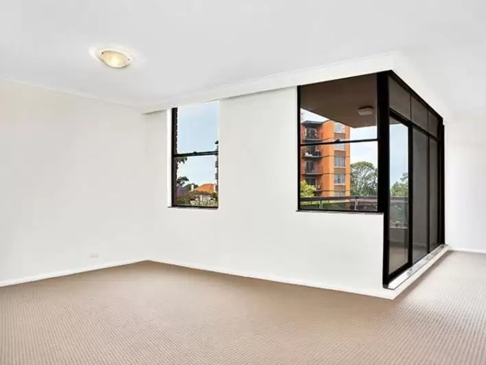 4B/2 Cook Road, Centennial Park Leased by Bradfield Badgerfox - image 1