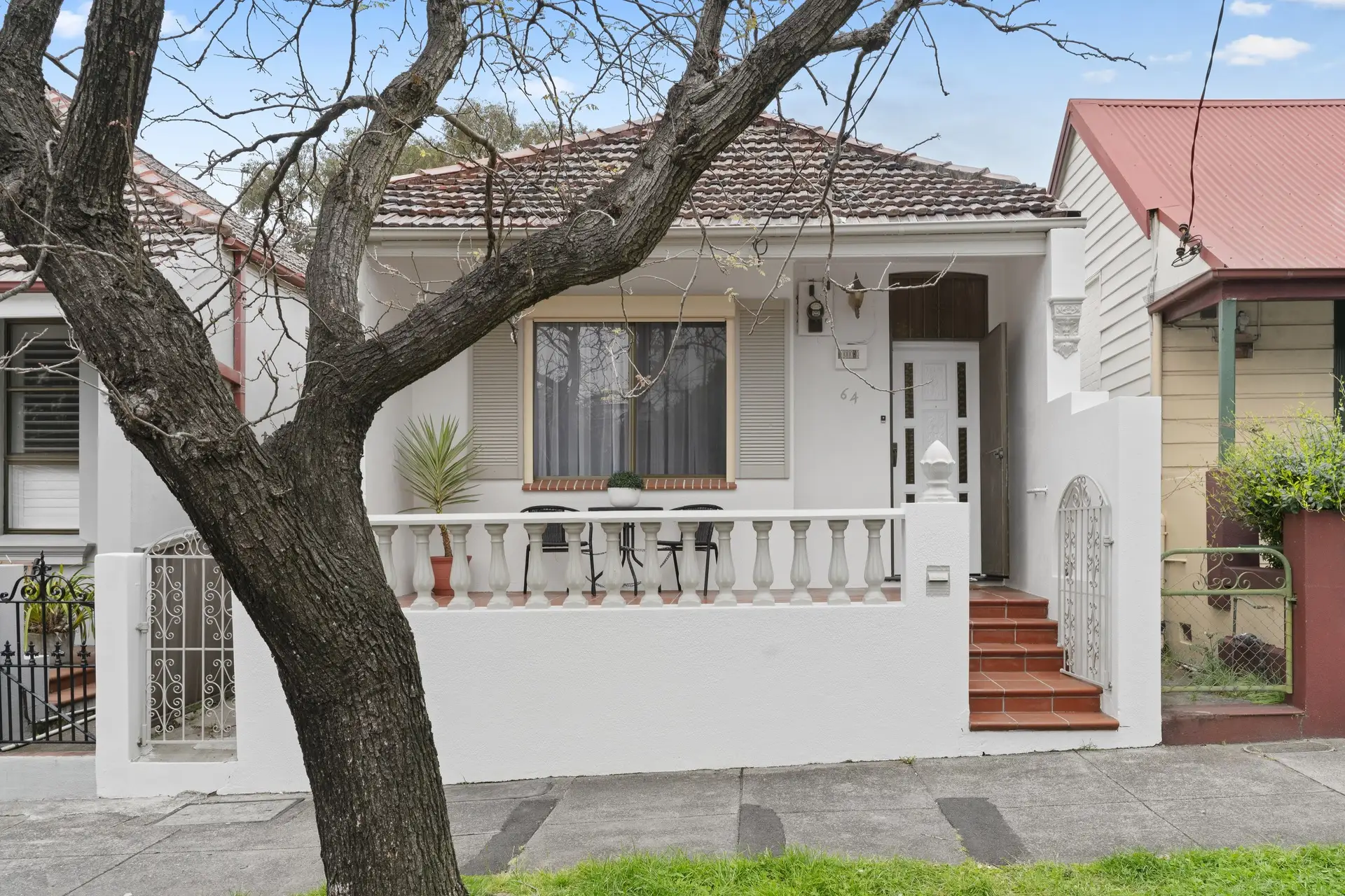 64 Malakoff Street, Marrickville Sold by Bradfield Badgerfox - image 1