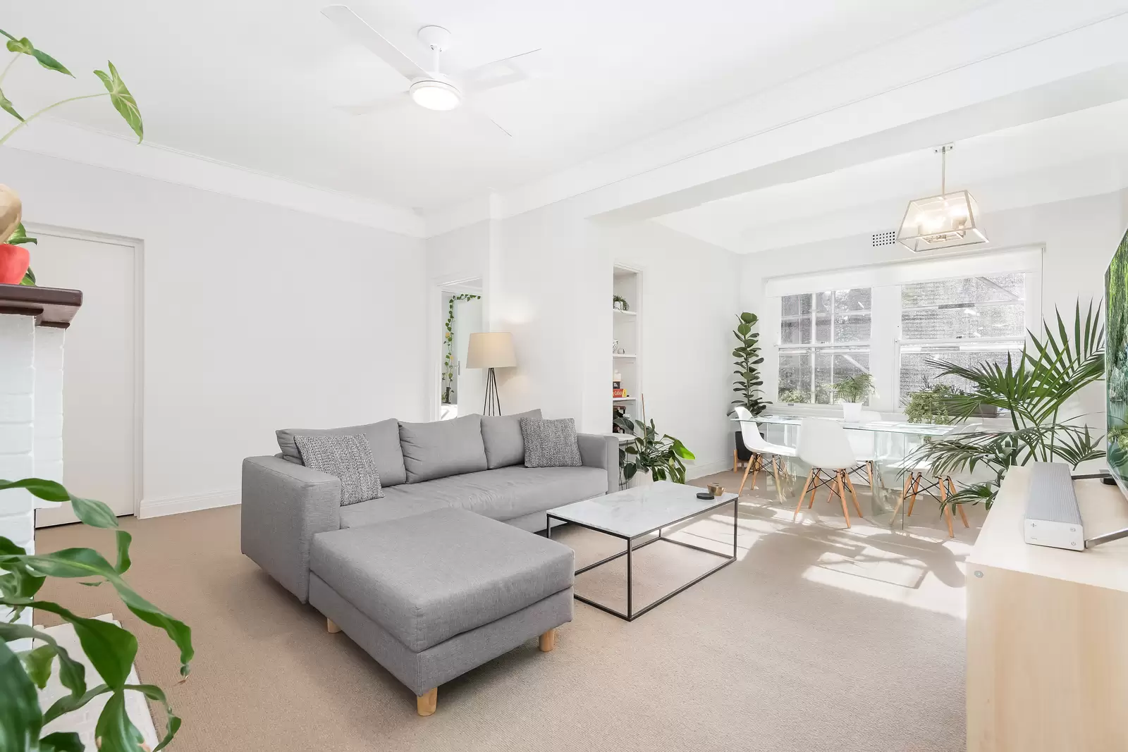 8/454 Edgecliff Road, Edgecliff Leased by Bradfield Badgerfox - image 1