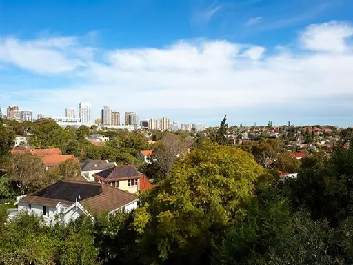 2/3 Streatfield Road, Bellevue Hill Sold by Bradfield Badgerfox