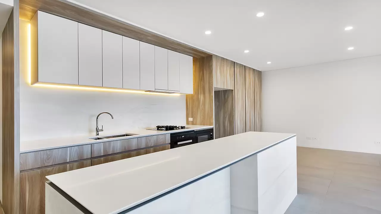 5301/34 Wellington Street, Bondi Leased by Bradfield Badgerfox - image 1