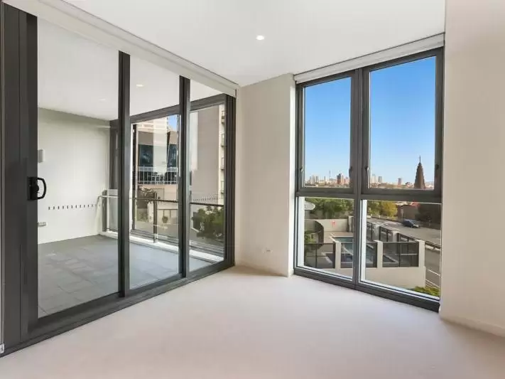 203/570-588 Oxford Street, Bondi Junction Leased by Bradfield Badgerfox - image 1