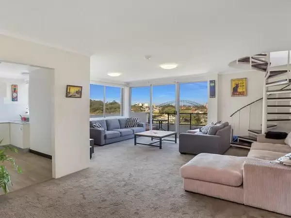 32/6 Carr Street, Waverton Leased by Bradfield Badgerfox - image 1