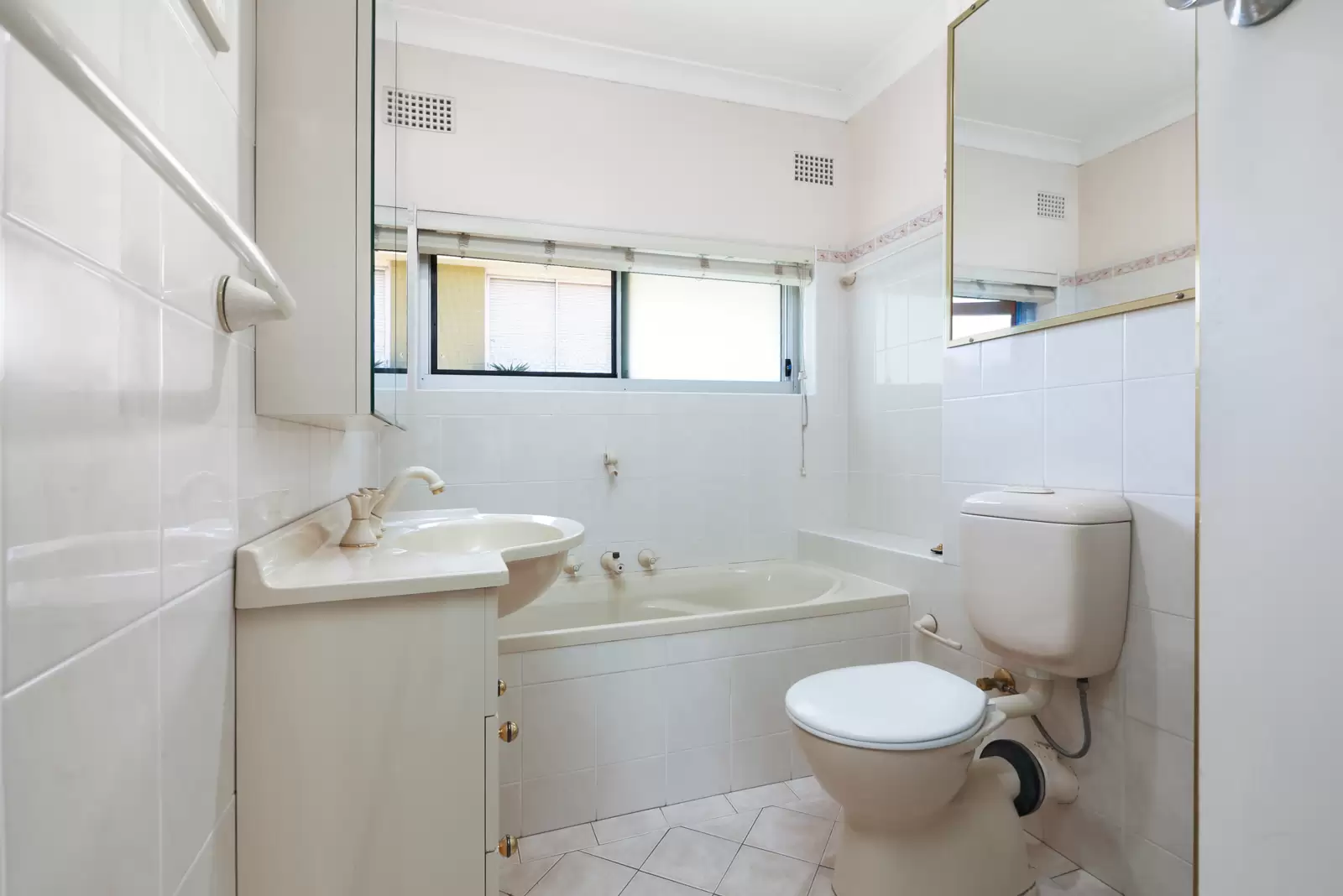 7/33 William Street, Rose Bay Leased by Bradfield Badgerfox - image 1