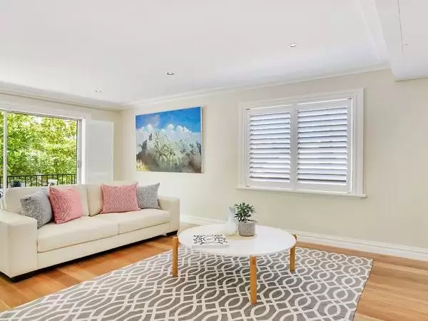 2/46 Clovelly Road, Randwick Leased by Bradfield Badgerfox - image 1