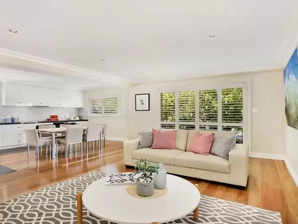 2/46 Clovelly Road, Randwick Leased by Bradfield Badgerfox - image 1