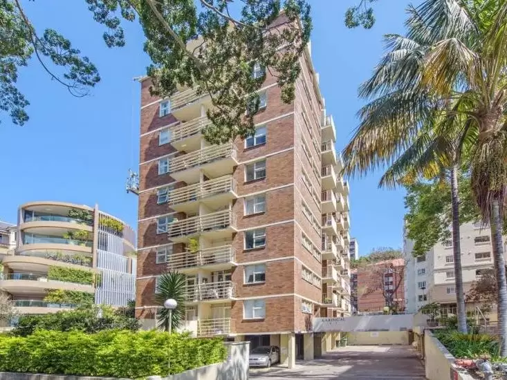 34/5-7 The Esplanade, Elizabeth Bay Leased by Bradfield Badgerfox - image 1