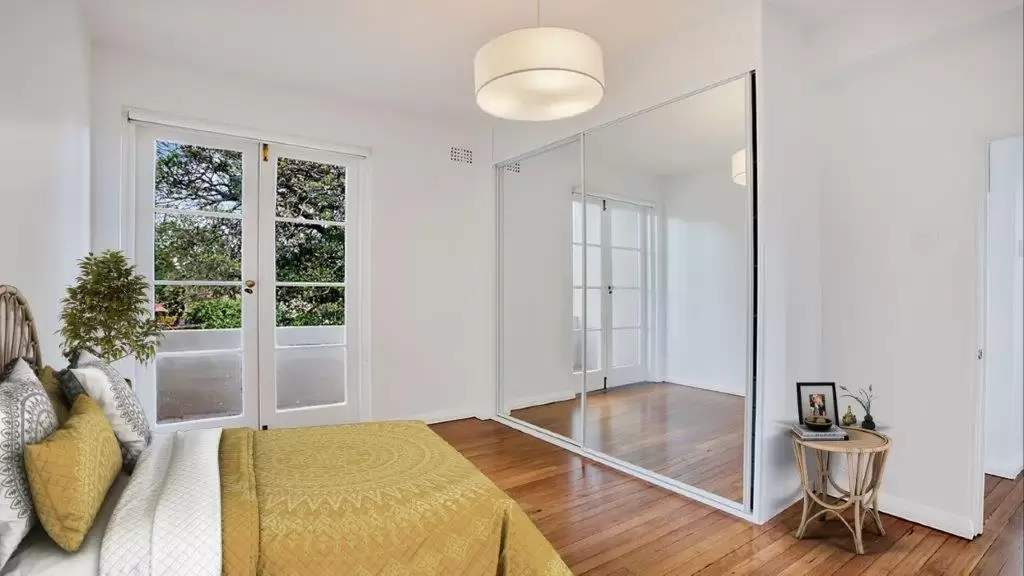 5/222 New South Head Road, Edgecliff Leased by Bradfield Badgerfox - image 1