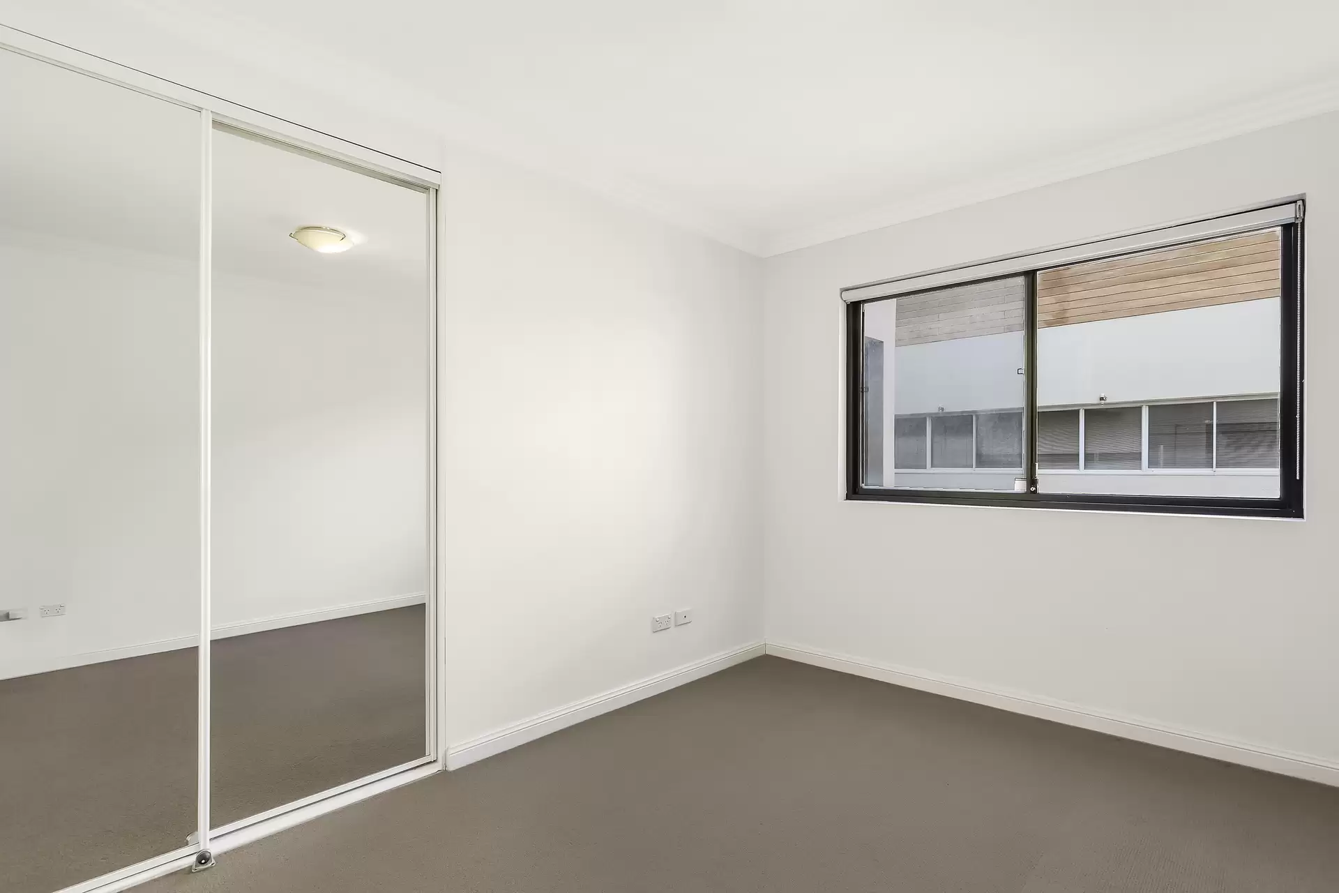 1/74 McLachlan Avenue, Rushcutters Bay Leased by Bradfield Badgerfox - image 1