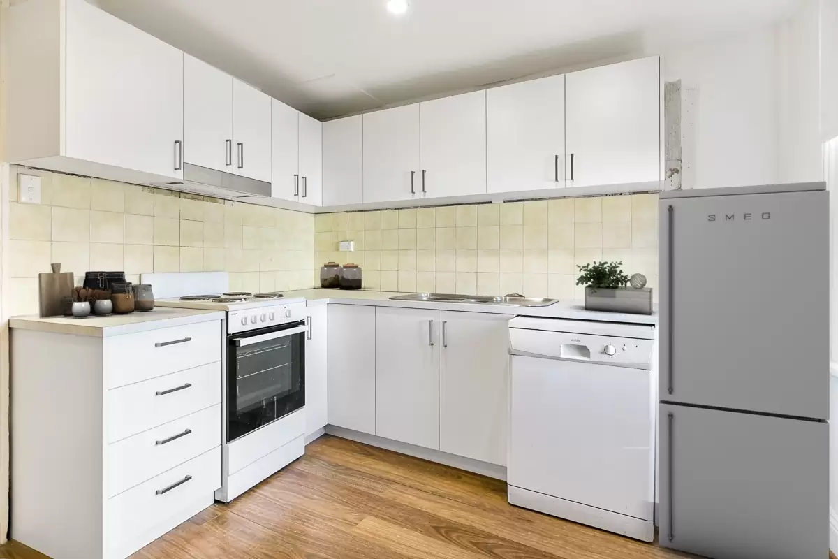 518 Crown Street, Surry Hills Leased by Bradfield Badgerfox - image 1