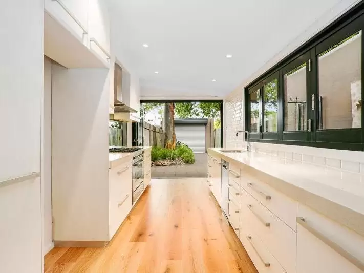 27 Nobbs Street, Surry Hills Leased by Bradfield Badgerfox - image 1