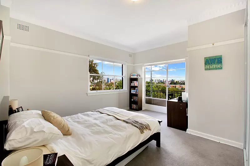4/10 Hodgson Avenue, Cremorne Point Leased by Bradfield Badgerfox - image 1