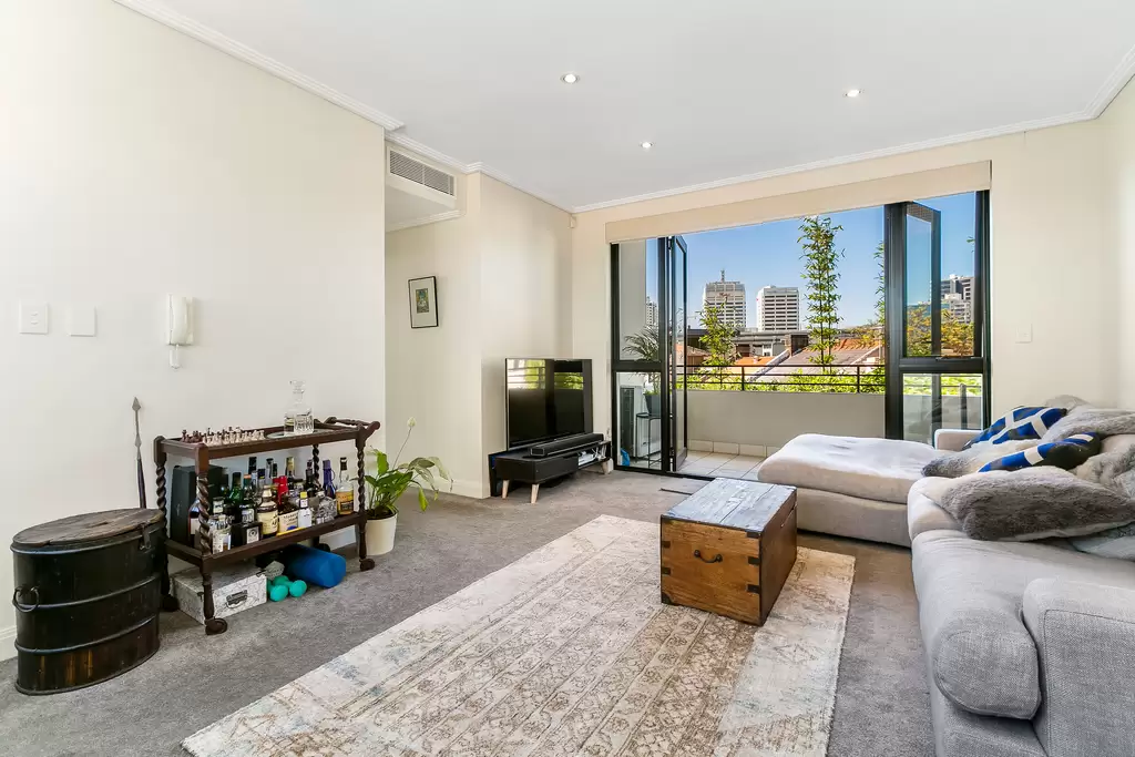 11/117-123 Bronte Road, Bondi Junction Leased by Bradfield Badgerfox