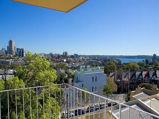 43/21 Duxford Street, Paddington Sold by Bradfield Badgerfox