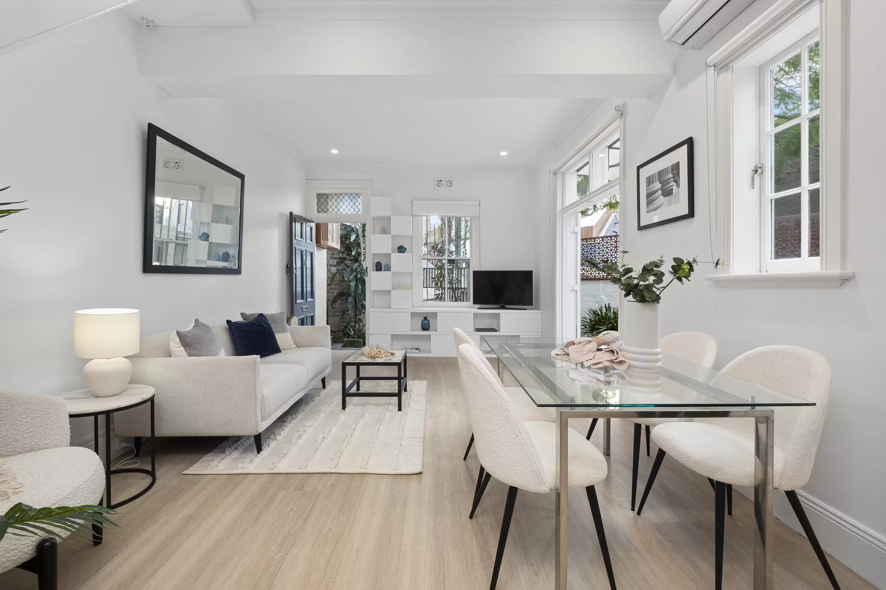 20 Sherbrooke Street, Darlinghurst Leased by Bradfield Badgerfox - image 1