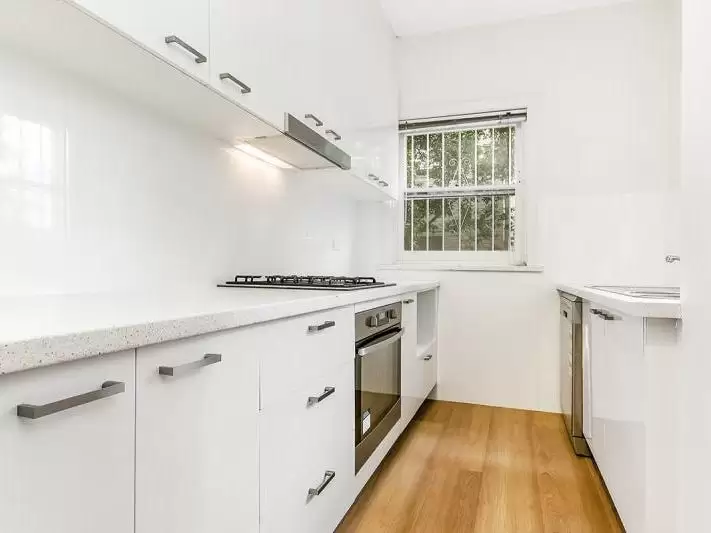 2/100 Wallis Street, Woollahra Leased by Bradfield Badgerfox - image 1
