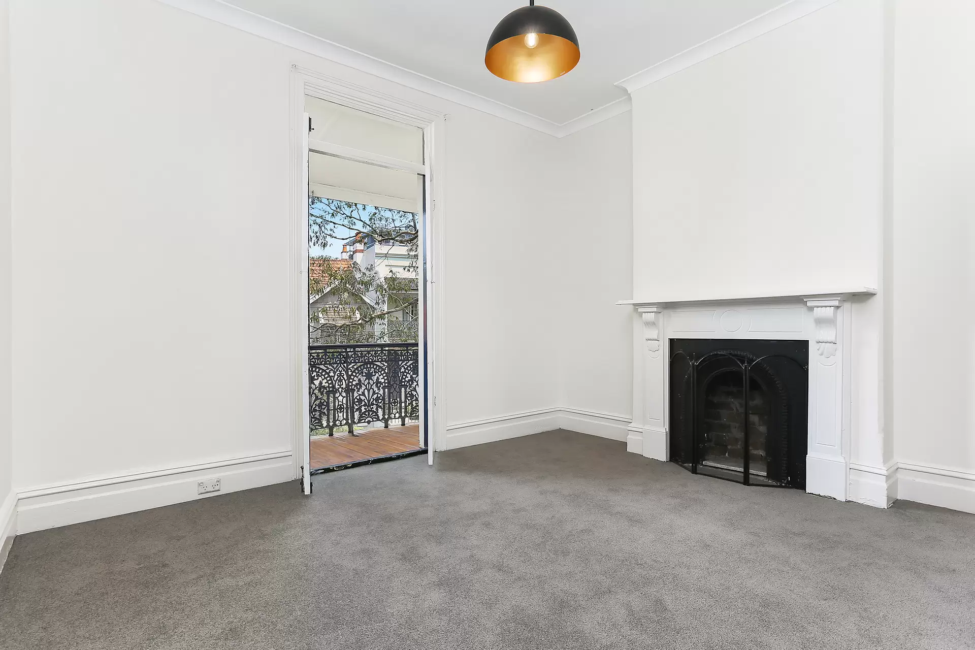 483 Glenmore Road, Edgecliff Leased by Bradfield Badgerfox - image 1