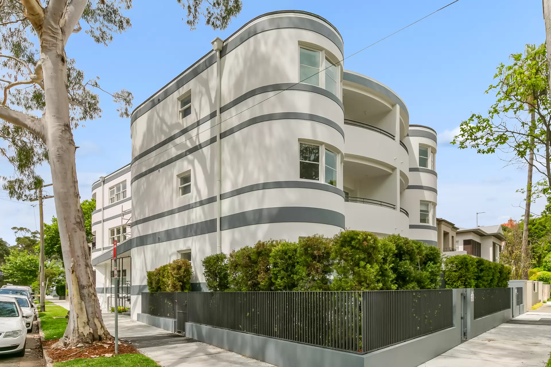 8/23 Court Road, Double Bay Leased by Bradfield Badgerfox - image 1