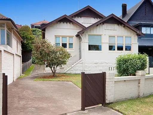 6 Gordon Avenue, Coogee Sold by Bradfield Badgerfox
