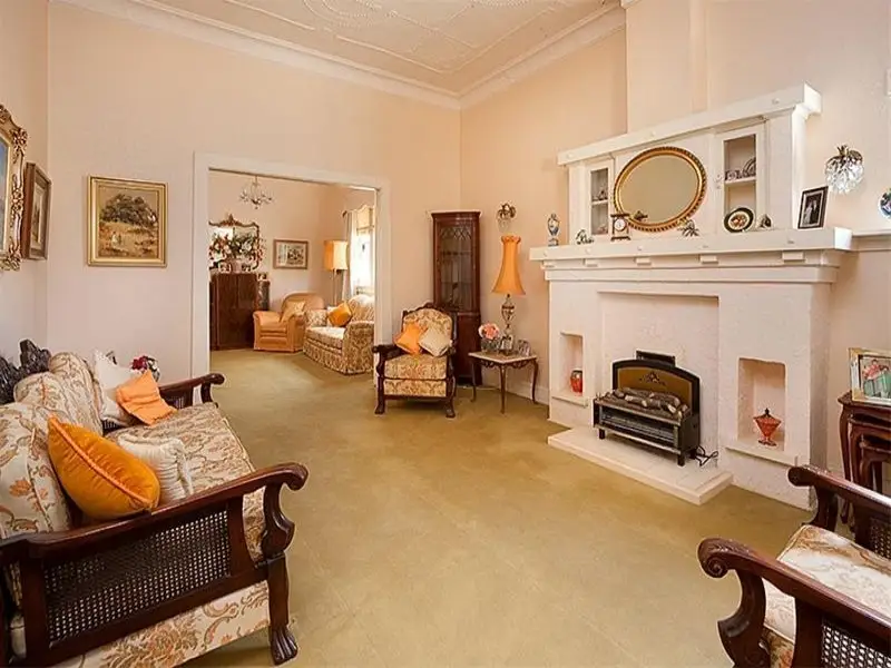 6 Gordon Avenue, Coogee Sold by Bradfield Badgerfox - image 1