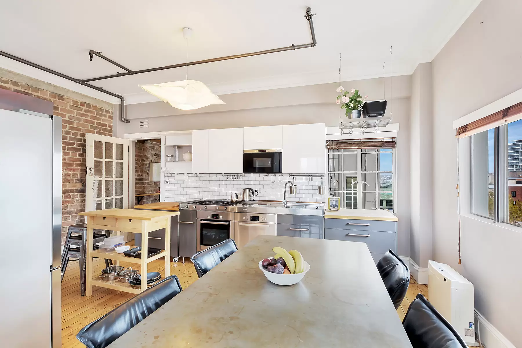 30/57 Darlinghurst Road, Kings Cross Leased by Bradfield Badgerfox - image 1
