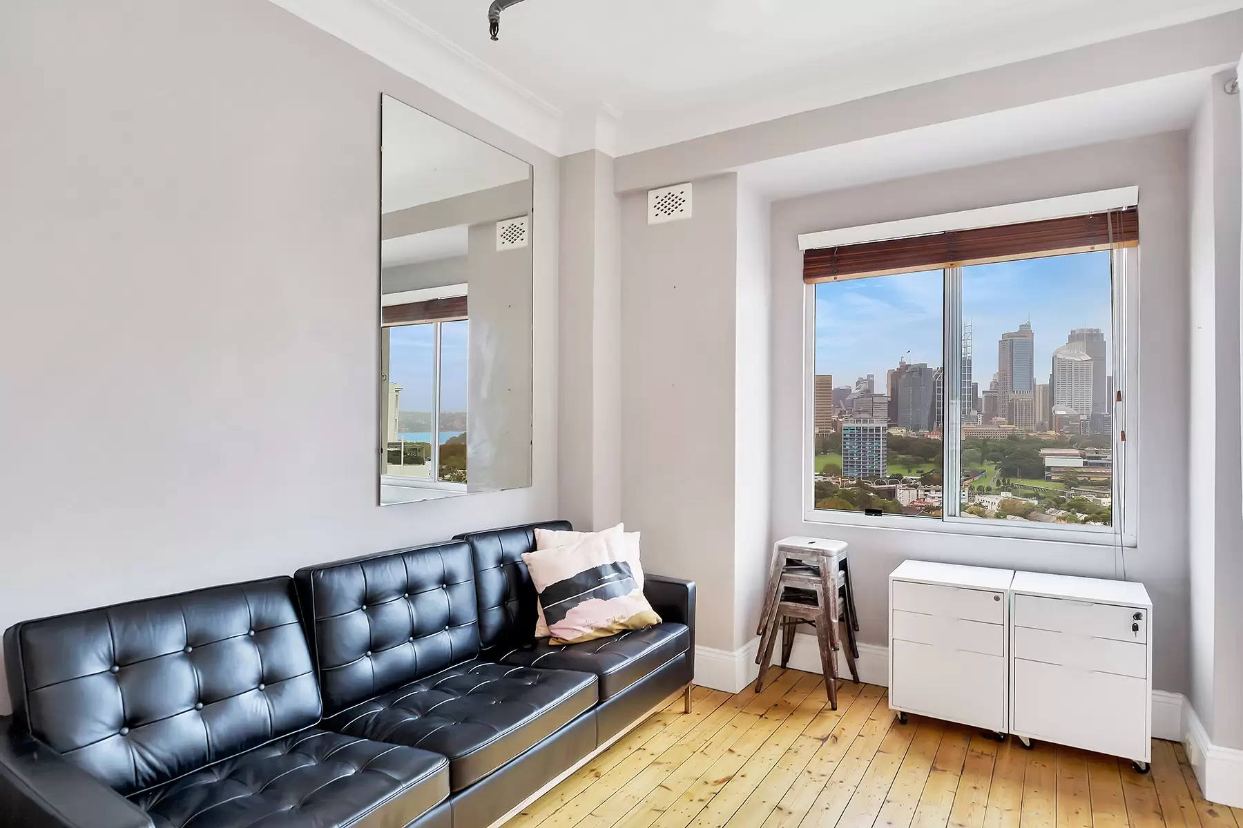 30/57 Darlinghurst Road, Kings Cross Leased by Bradfield Badgerfox - image 1